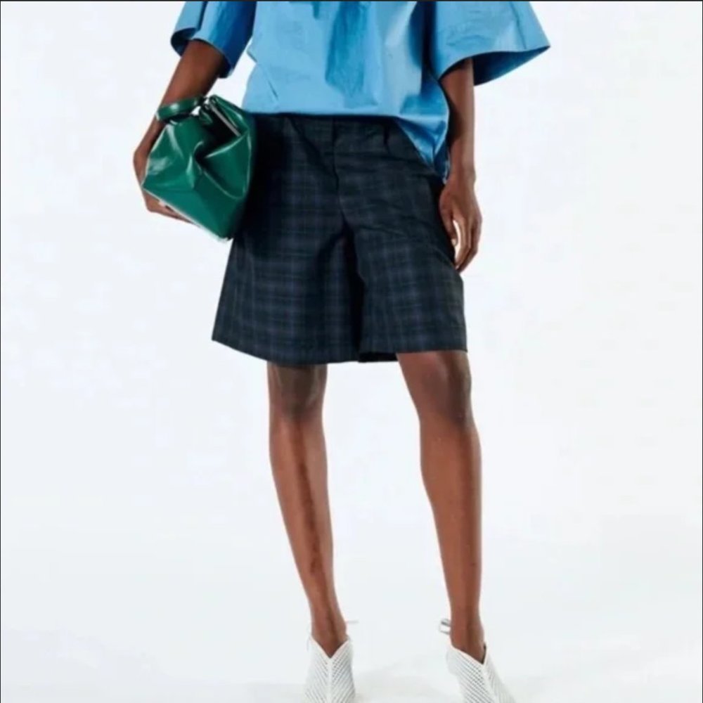 Tailored Plaid Women’s Shorts - Dark Navy